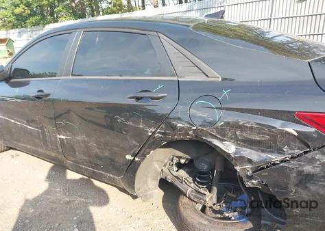 2021 Hyundai Elantra Sel from USA, damaged, VIN 5NPLS4AG9MH043979